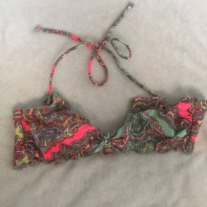 ✨3 for $10✨ Victoria’s Secret bikini top